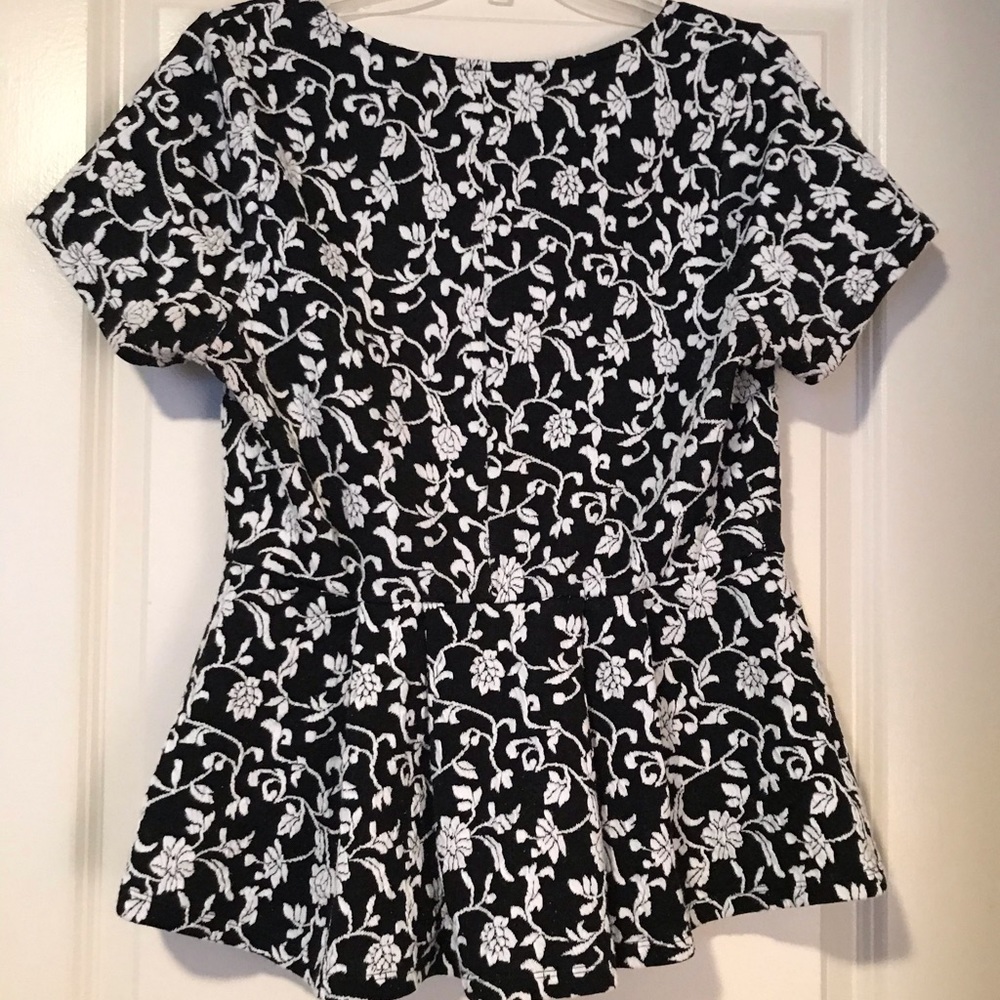 Black and white floral peplum top